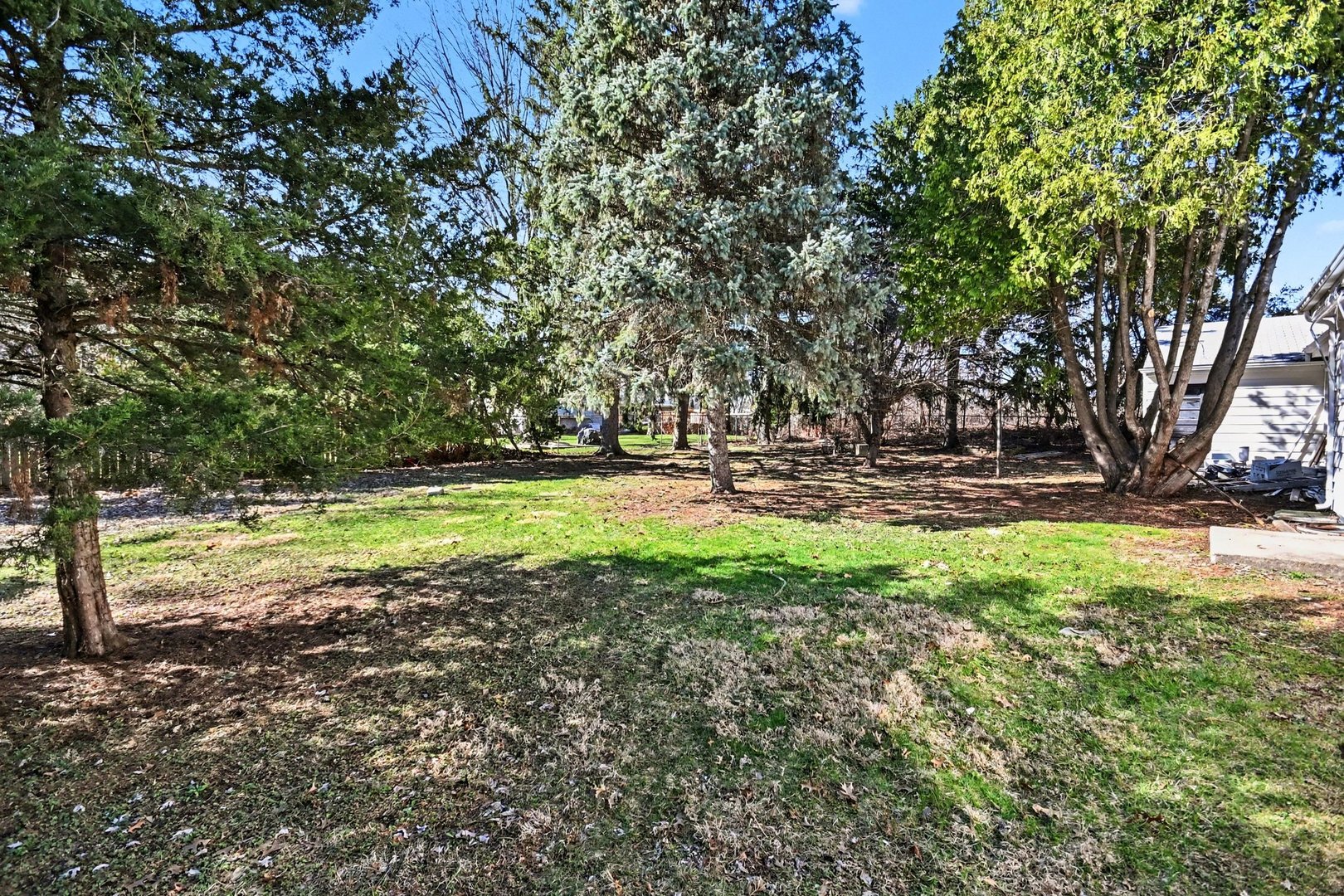 2018 North West Street Wheaton IL 60187