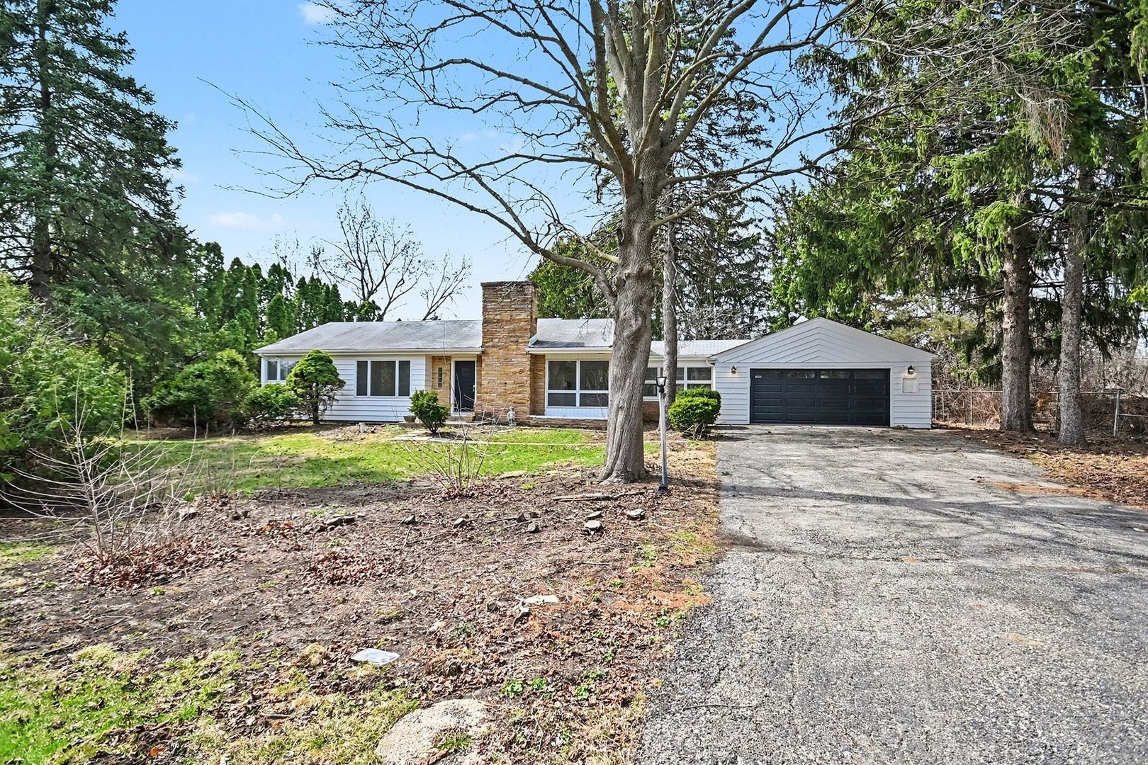 2018 North West Street Wheaton IL 60187