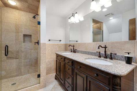 910 Red Fox Lane Oak Brook IL 60523