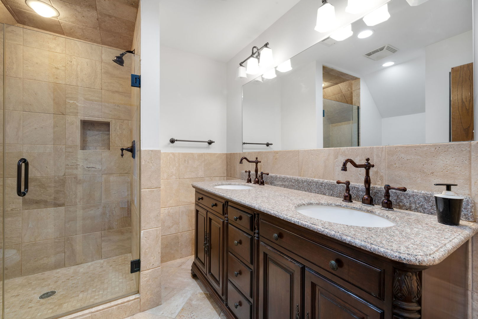 910 Red Fox Lane Oak Brook IL 60523
