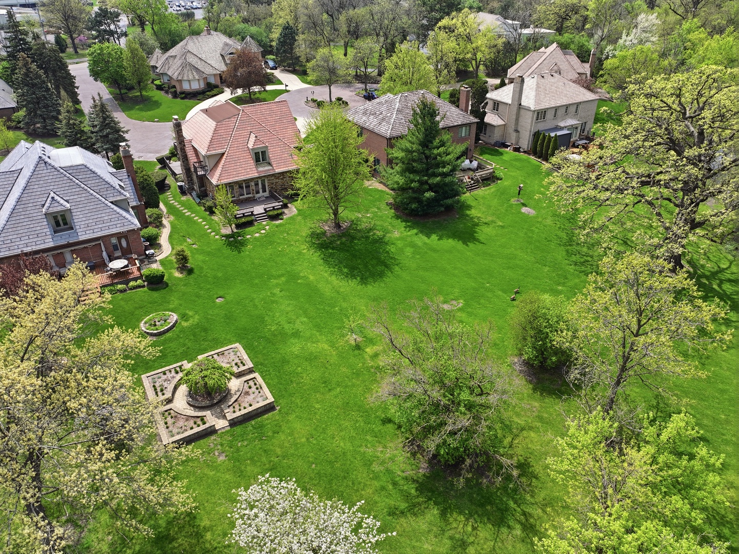 910 Red Fox Lane Oak Brook IL 60523