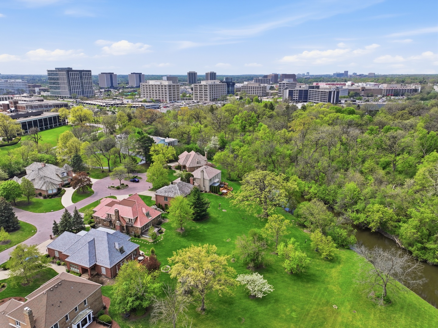910 Red Fox Lane Oak Brook IL 60523