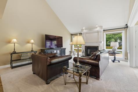 1650 Fox Trail Drive Batavia IL 60510