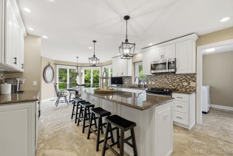 1650 Fox Trail Drive Batavia IL 60510