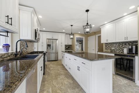 1650 Fox Trail Drive Batavia IL 60510