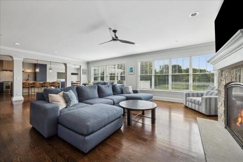 25999 West Sunset Road Barrington IL 60010