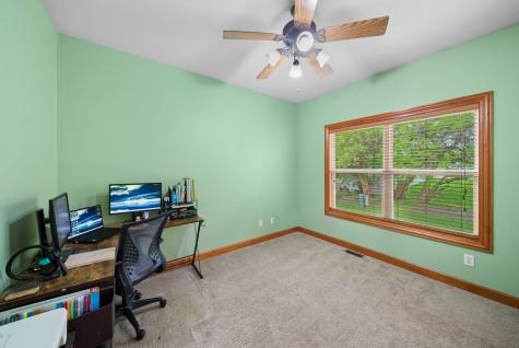 115 Pineridge Drive S Oswego IL 60543