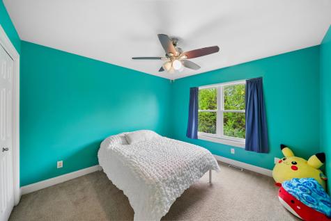 115 Pineridge Drive S Oswego IL 60543