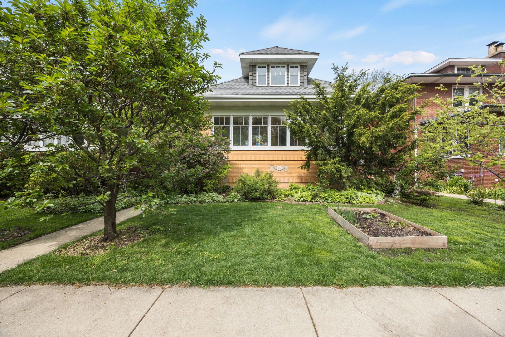 713 South Humphrey Avenue Oak Park IL 60304