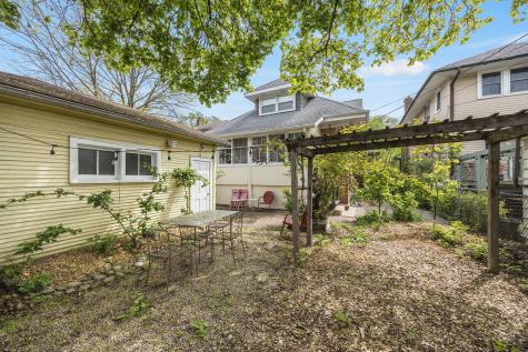 713 South Humphrey Avenue Oak Park IL 60304