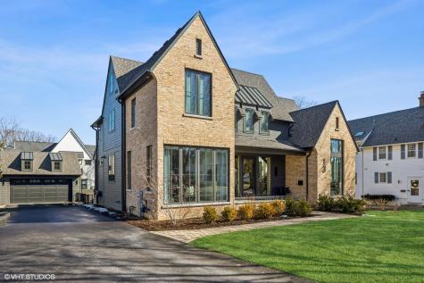 13 South Elm Street Hinsdale IL 60521