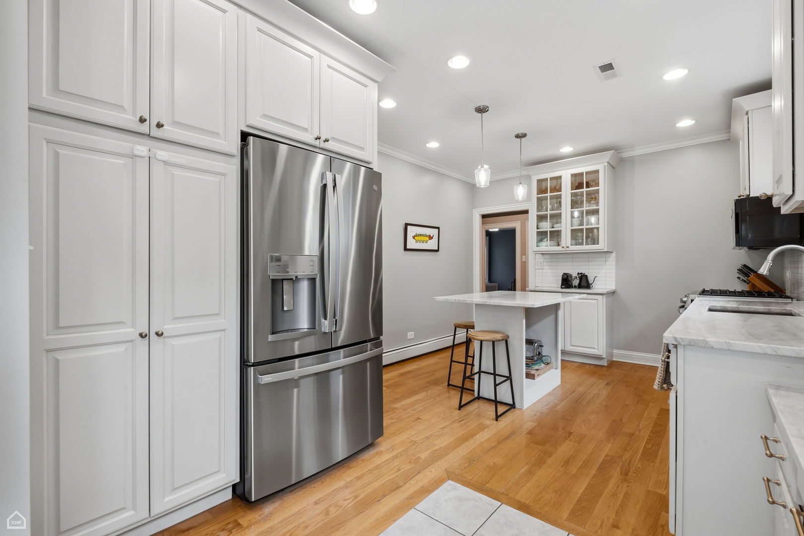 5822 North Sacramento Avenue Chicago IL 60659