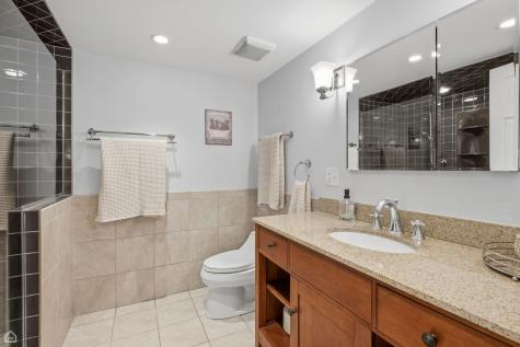 5822 North Sacramento Avenue Chicago IL 60659