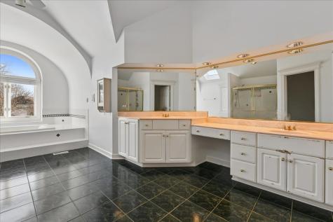 3303 Scottsdale Court Naperville IL 60564
