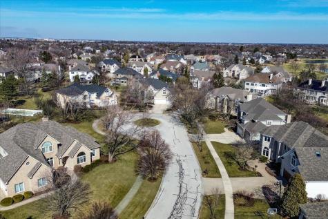 3303 Scottsdale Court Naperville IL 60564