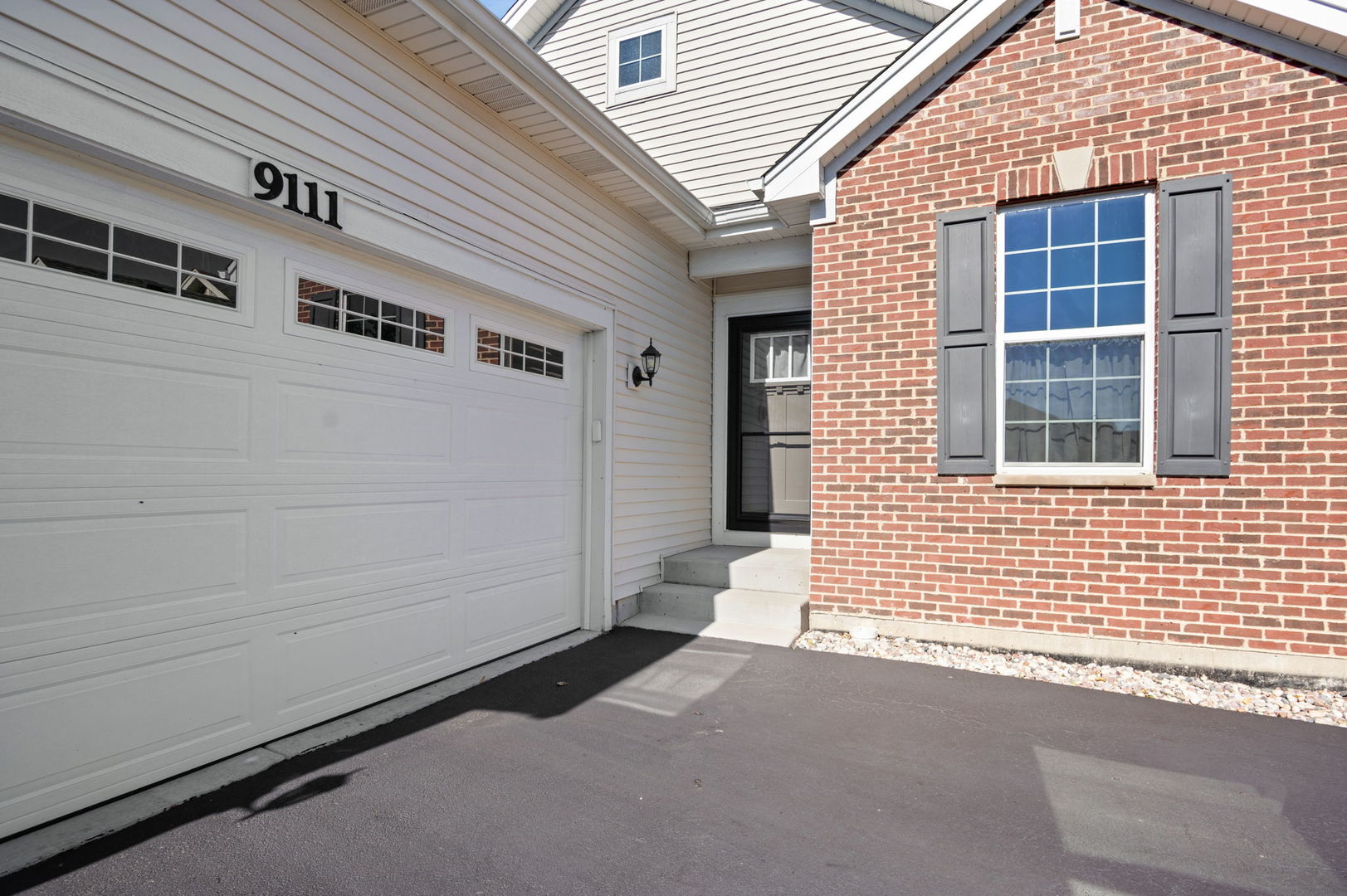9111 Marks Court Huntley IL 60142