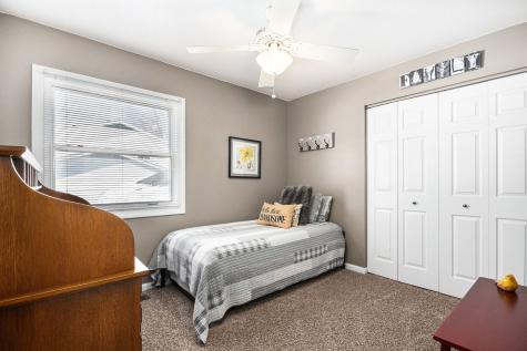 614 West Braeside Drive Arlington Heights IL 60004