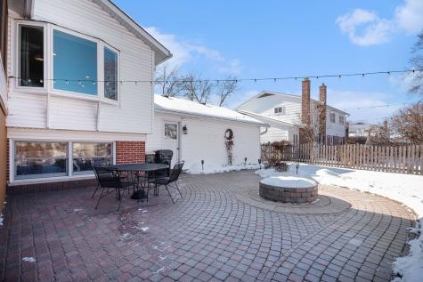 614 West Braeside Drive Arlington Heights IL 60004