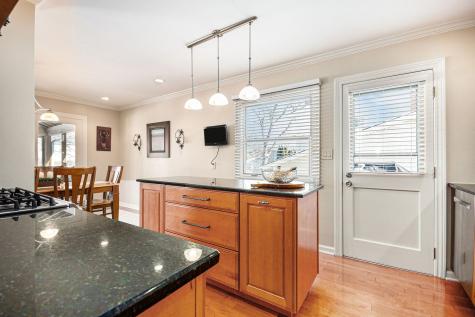 614 West Braeside Drive Arlington Heights IL 60004