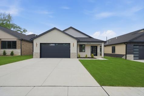 10718 South Worth Avenue Worth IL 60482