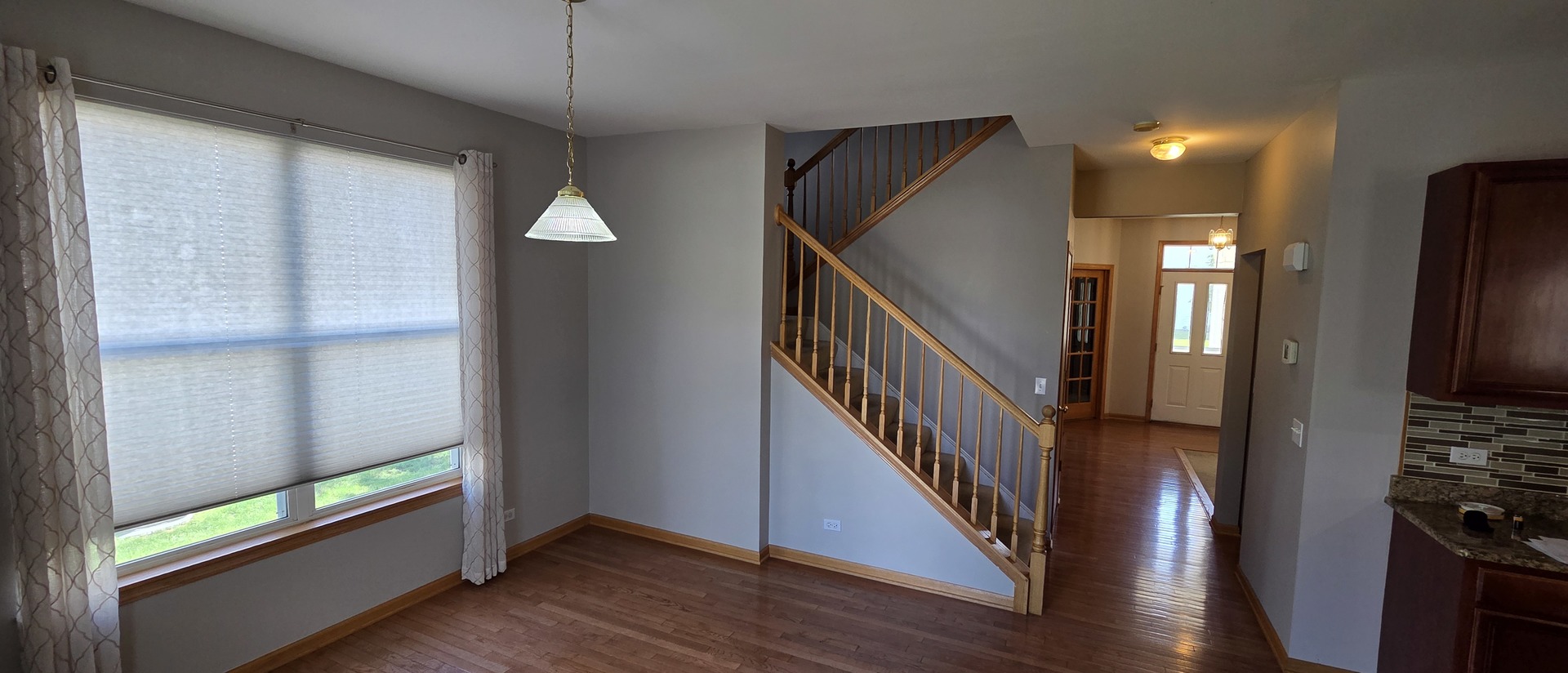 697 Periwinkle Lane Aurora IL 60504