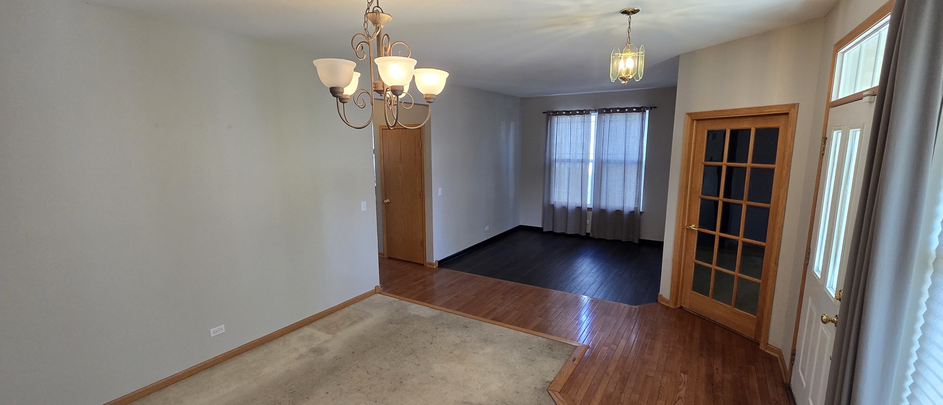 697 Periwinkle Lane Aurora IL 60504