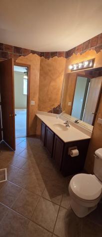 697 Periwinkle Lane Aurora IL 60504