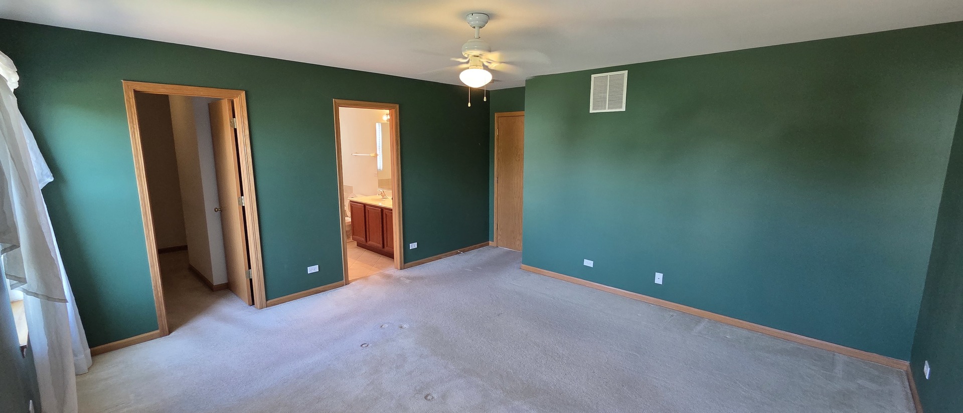 697 Periwinkle Lane Aurora IL 60504