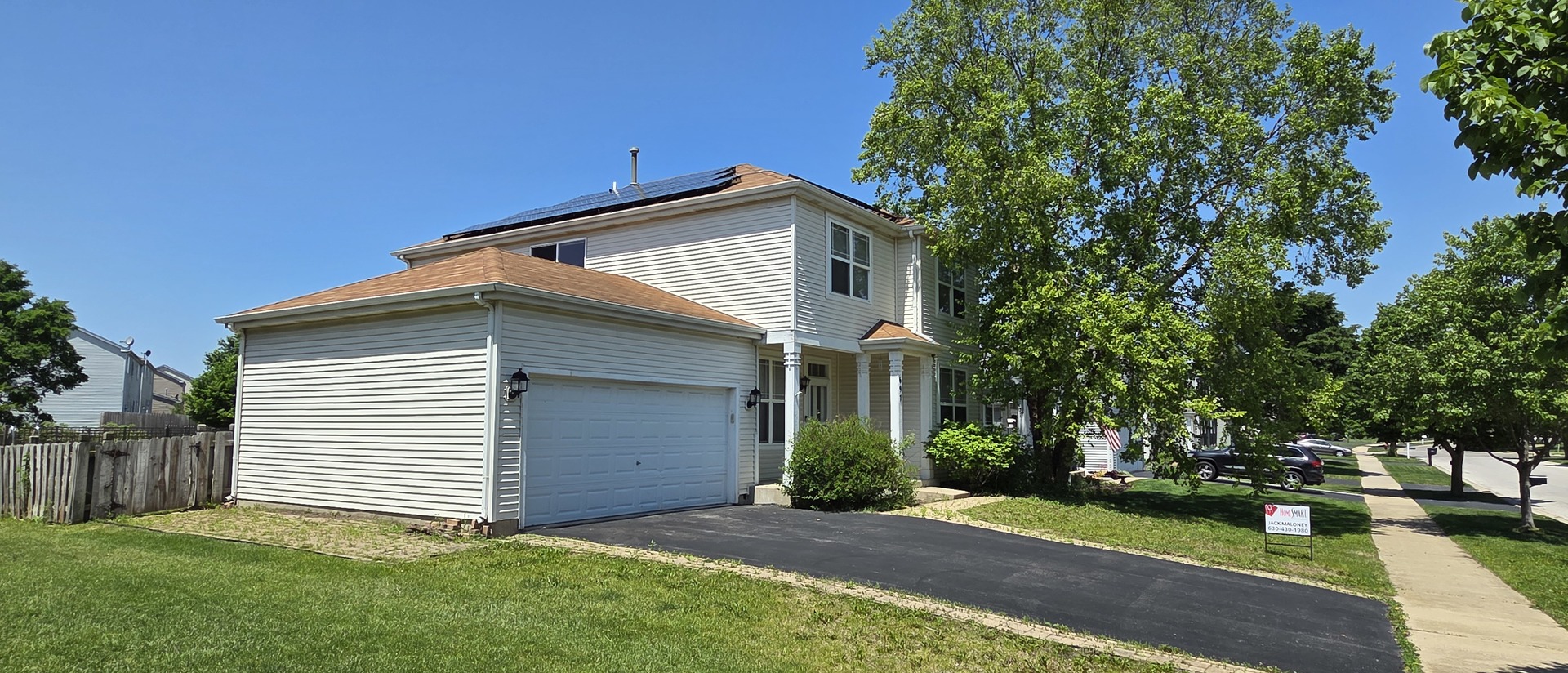 697 Periwinkle Lane Aurora IL 60504