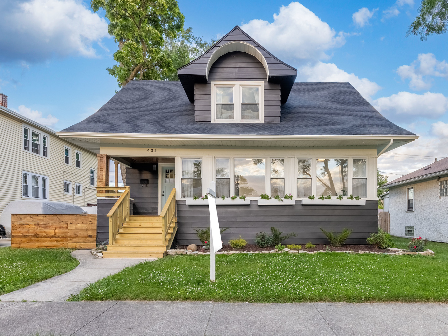 431 22ND Avenue Bellwood IL 60104