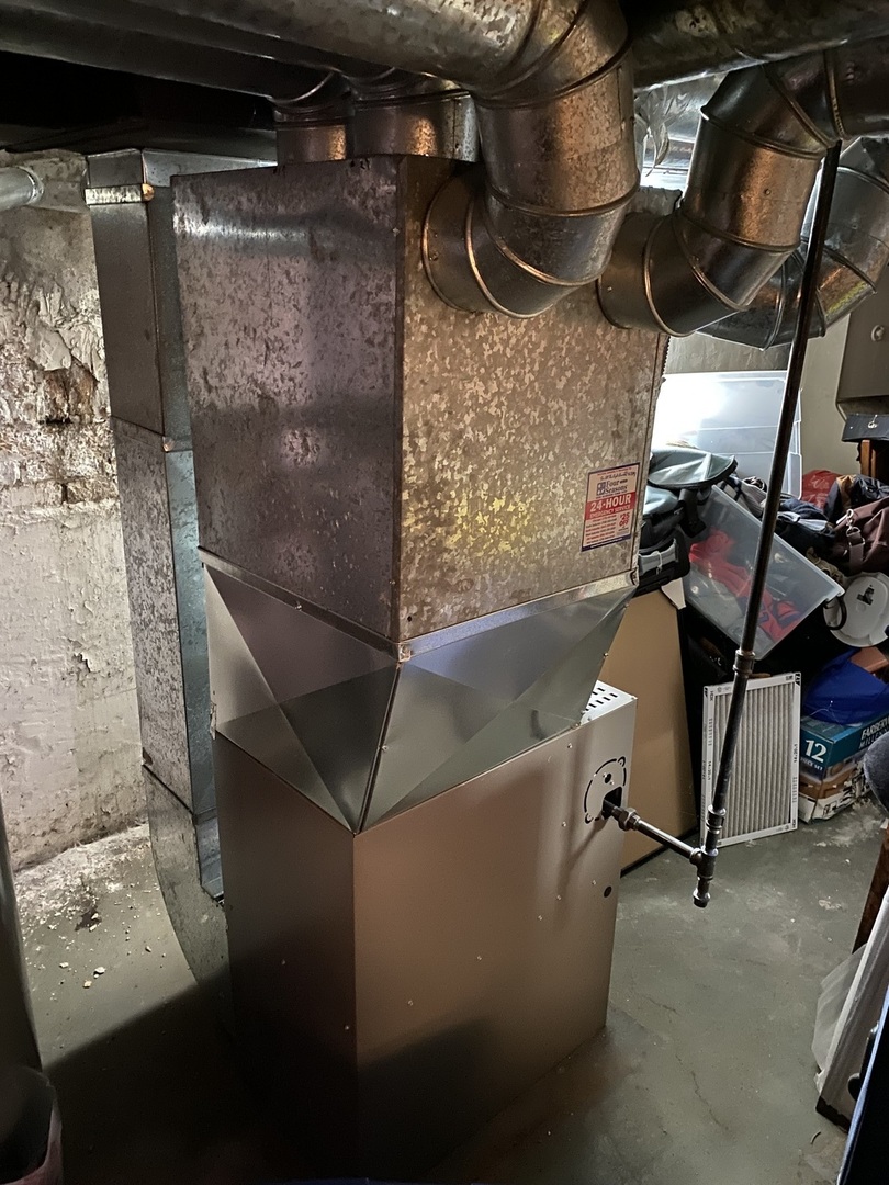 1225 East 71st Place Chicago IL 60619