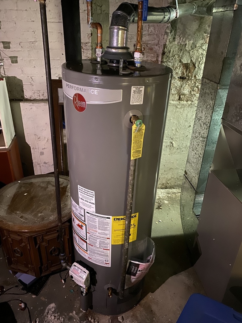 1225 East 71st Place Chicago IL 60619