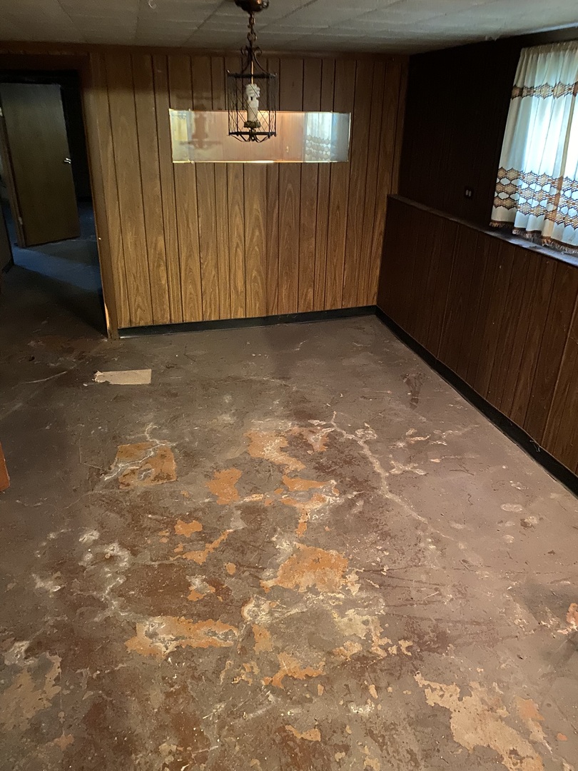 1225 East 71st Place Chicago IL 60619