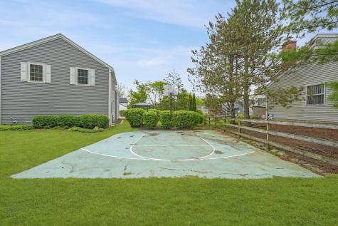 4977 Prairie Oak Road Gurnee IL 60031