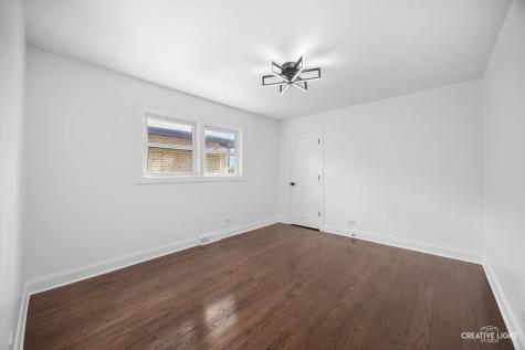11101 South Ewing Avenue Chicago IL 60617