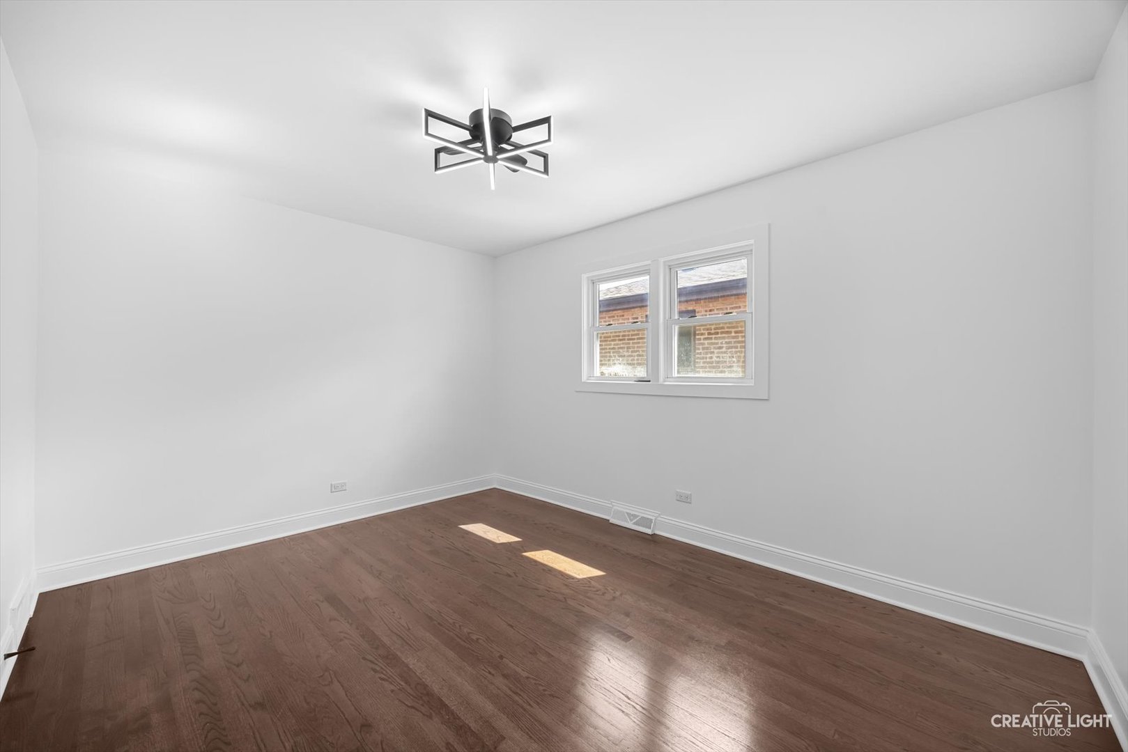 11101 South Ewing Avenue Chicago IL 60617