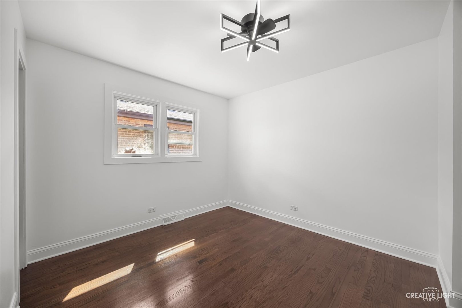 11101 South Ewing Avenue Chicago IL 60617