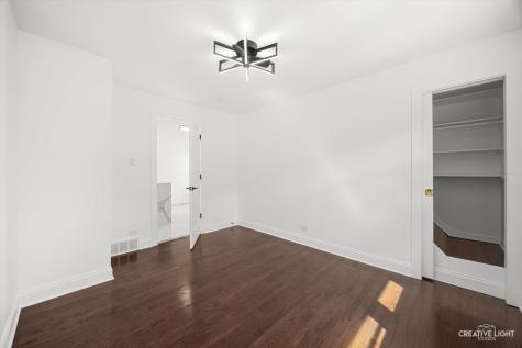 11101 South Ewing Avenue Chicago IL 60617