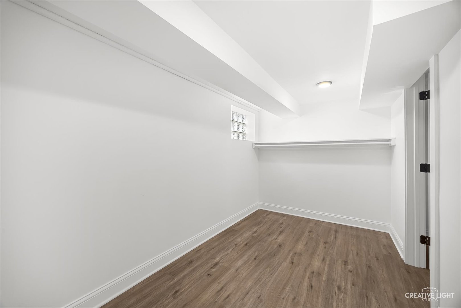 11101 South Ewing Avenue Chicago IL 60617