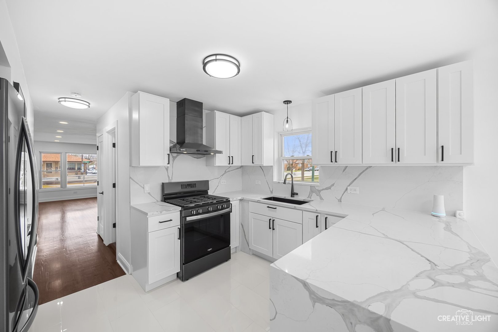 11101 South Ewing Avenue Chicago IL 60617