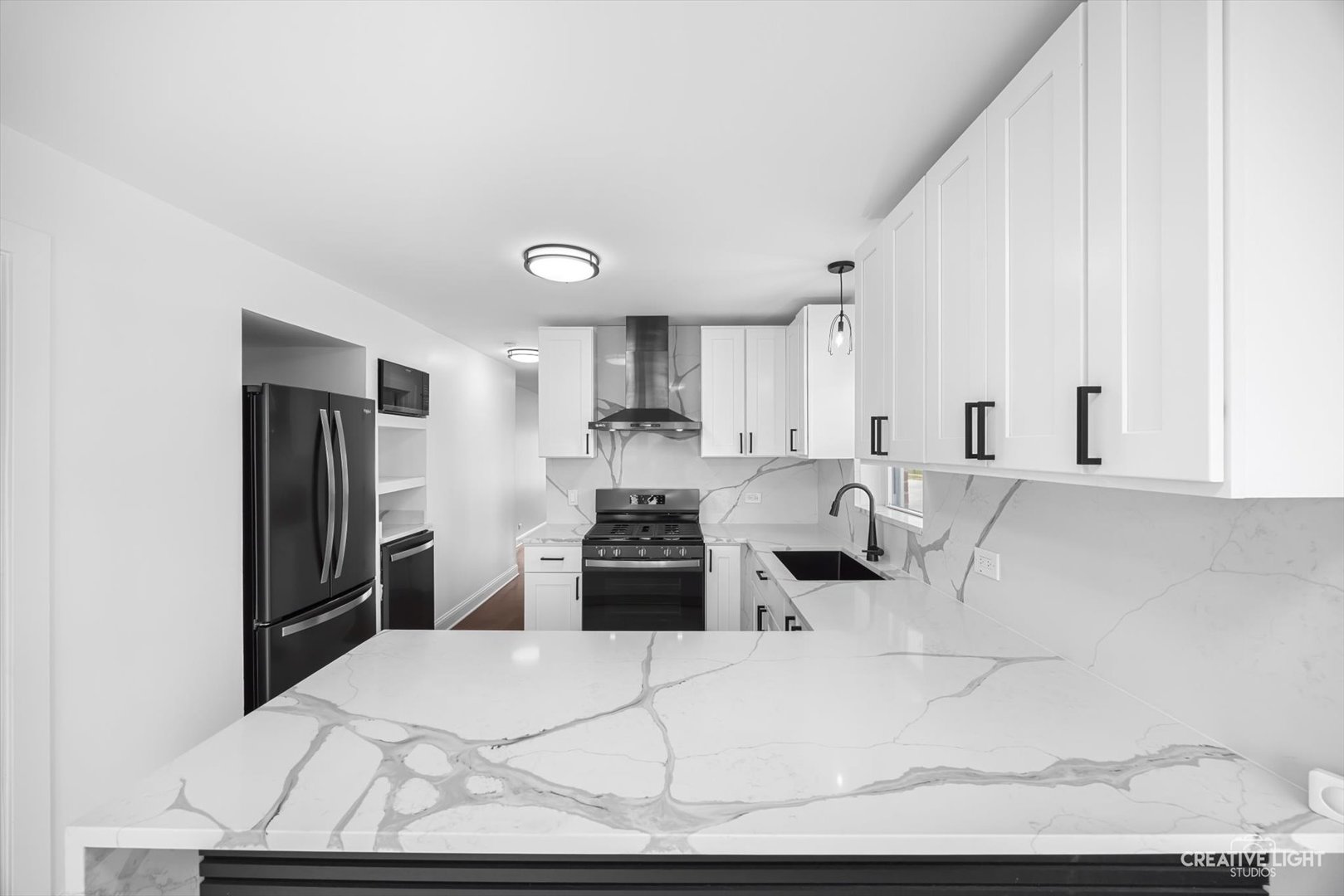 11101 South Ewing Avenue Chicago IL 60617