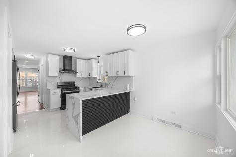 11101 South Ewing Avenue Chicago IL 60617