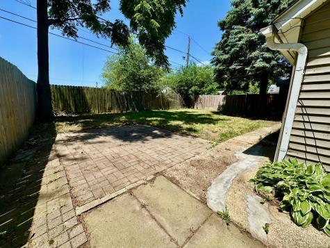 308 North Clifton Avenue Elgin IL 60123