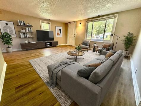 308 North Clifton Avenue Elgin IL 60123
