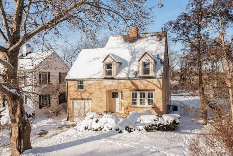 219 West Prairie Avenue Wheaton IL 60187
