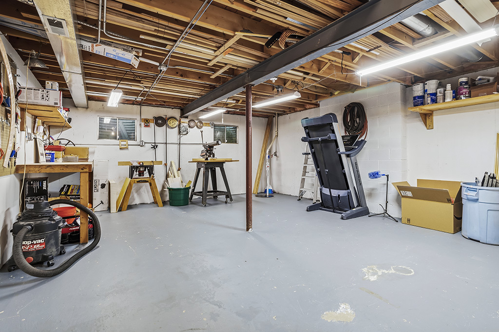 705 Ridgefield Road New Lenox IL 60451