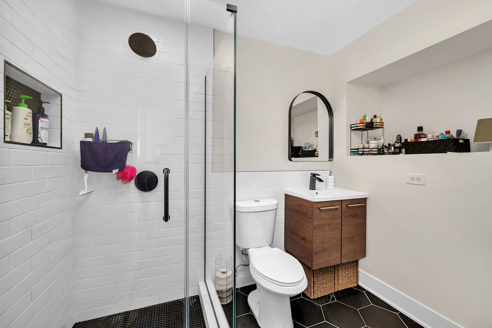 128 South Villa Avenue S Addison IL 60101