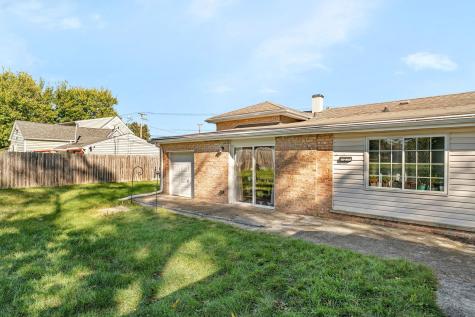 128 South Villa Avenue S Addison IL 60101