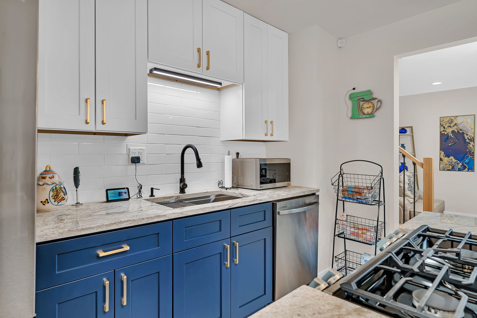 128 South Villa Avenue S Addison IL 60101