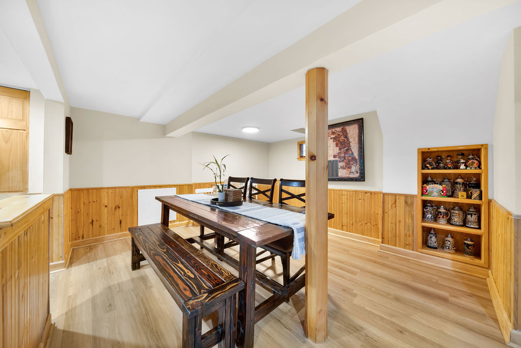 11151 South Christiana Avenue Chicago IL 60655